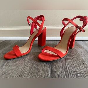 Gianni Bini Women’s Red Strappy Block Heel Ankle Strap Suede Heel Size 8.5M